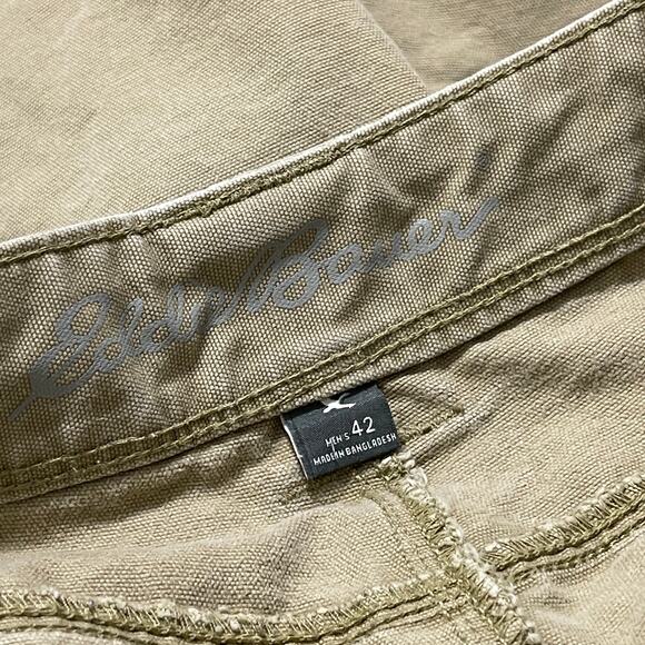 Eddie Bauer Mens Cargo Shorts Size 42 Tan Heavyweight 100% Cotton Y2K Gorpcore - Picture 3 of 8